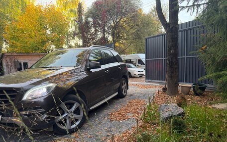 Mercedes-Benz M-Класс, 2015 год, 2 490 000 рублей, 1 фотография