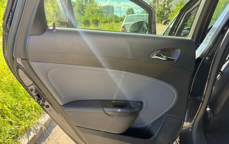 Opel Astra J, 2013 год, 800 000 рублей, 9 фотография