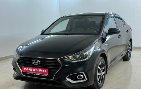 Hyundai Solaris II рестайлинг, 2017 год, 1 180 000 рублей, 1 фотография