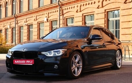 BMW 3 серия, 2018 год, 2 990 000 рублей, 3 фотография