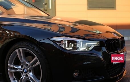 BMW 3 серия, 2018 год, 2 990 000 рублей, 13 фотография