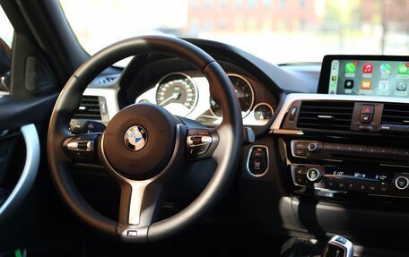 BMW 3 серия, 2018 год, 2 990 000 рублей, 22 фотография