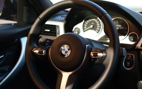 BMW 3 серия, 2018 год, 2 990 000 рублей, 25 фотография