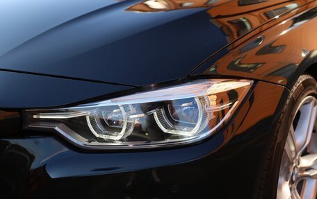 BMW 3 серия, 2018 год, 2 990 000 рублей, 32 фотография