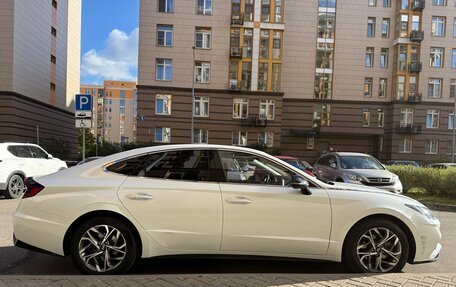 Hyundai Sonata VIII, 2021 год, 2 500 000 рублей, 7 фотография