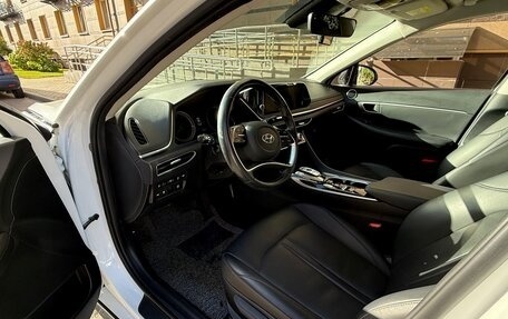 Hyundai Sonata VIII, 2021 год, 2 500 000 рублей, 11 фотография
