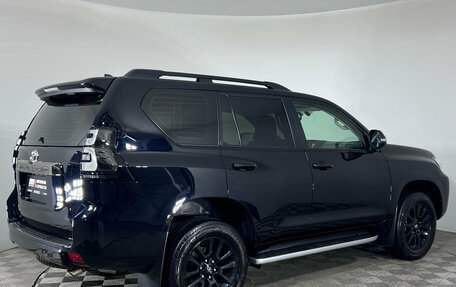 Toyota Land Cruiser Prado 150 рестайлинг 2, 2020 год, 5 997 000 рублей, 6 фотография