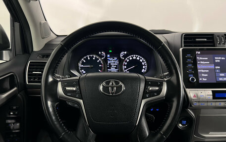 Toyota Land Cruiser Prado 150 рестайлинг 2, 2020 год, 5 997 000 рублей, 11 фотография