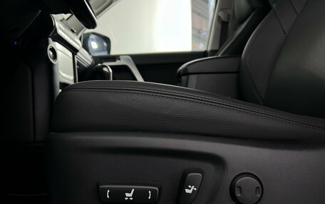 Toyota Land Cruiser Prado 150 рестайлинг 2, 2020 год, 5 997 000 рублей, 19 фотография