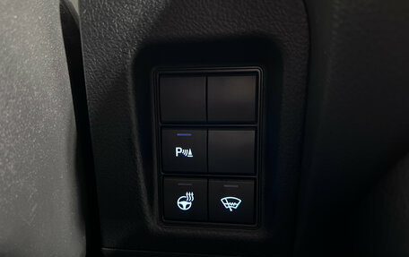 Toyota Land Cruiser Prado 150 рестайлинг 2, 2020 год, 5 997 000 рублей, 23 фотография