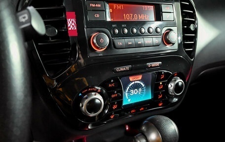 Nissan Juke II, 2012 год, 1 300 000 рублей, 14 фотография