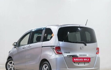 Honda Freed I, 2015 год, 1 099 000 рублей, 5 фотография