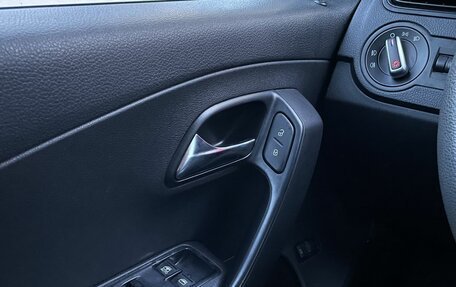 Volkswagen Polo VI (EU Market), 2010 год, 625 000 рублей, 15 фотография