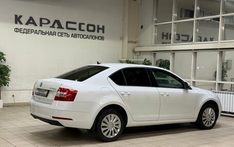 Skoda Octavia, 2018 год, 1 699 000 рублей, 2 фотография