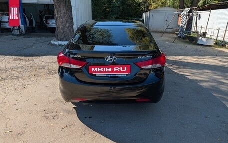 Hyundai Elantra V, 2013 год, 710 000 рублей, 3 фотография