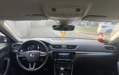 Skoda Superb III рестайлинг, 2019 год, 1 250 000 рублей, 1 фотография