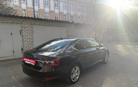 Skoda Superb III рестайлинг, 2019 год, 1 250 000 рублей, 7 фотография