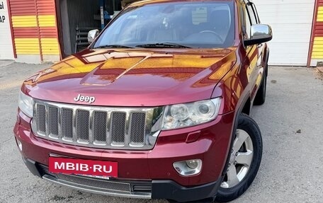 Jeep Grand Cherokee, 2011 год, 2 200 000 рублей, 1 фотография