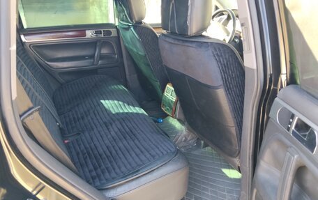 Volkswagen Touareg III, 2005 год, 730 000 рублей, 18 фотография