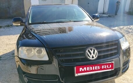 Volkswagen Touareg III, 2005 год, 730 000 рублей, 17 фотография