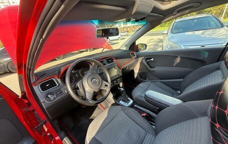 Volkswagen Polo VI (EU Market), 2011 год, 800 000 рублей, 9 фотография