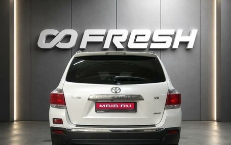 Toyota Highlander III, 2010 год, 2 180 000 рублей, 4 фотография