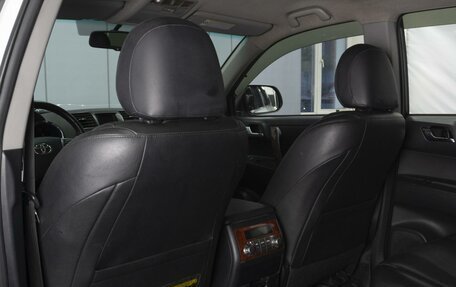 Toyota Highlander III, 2010 год, 2 180 000 рублей, 11 фотография