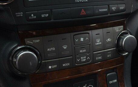 Toyota Highlander III, 2010 год, 2 180 000 рублей, 22 фотография