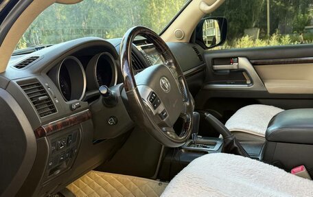 Toyota Land Cruiser 200, 2008 год, 2 980 000 рублей, 16 фотография