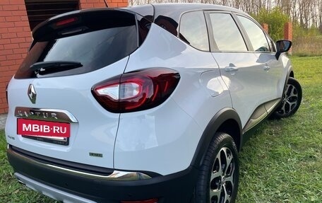 Renault Kaptur I рестайлинг, 2019 год, 1 890 000 рублей, 7 фотография
