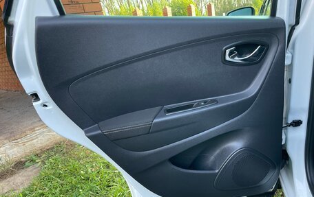 Renault Kaptur I рестайлинг, 2019 год, 1 890 000 рублей, 28 фотография