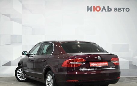 Skoda Superb III рестайлинг, 2014 год, 1 000 000 рублей, 4 фотография