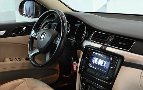 Skoda Superb III рестайлинг, 2014 год, 1 000 000 рублей, 12 фотография