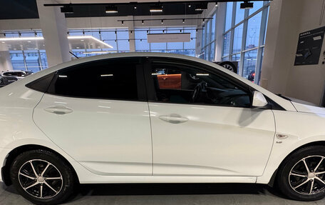 Hyundai Solaris II рестайлинг, 2014 год, 980 000 рублей, 4 фотография
