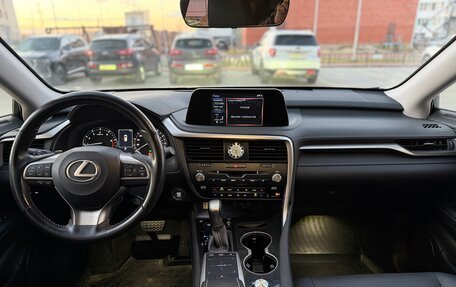 Lexus RX IV рестайлинг, 2019 год, 6 000 000 рублей, 11 фотография