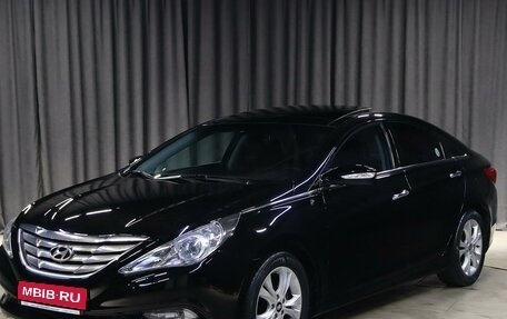 Hyundai Sonata VI, 2011 год, 999 000 рублей, 1 фотография