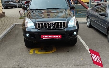 Toyota Land Cruiser Prado 120 рестайлинг, 2006 год, 2 100 000 рублей, 11 фотография