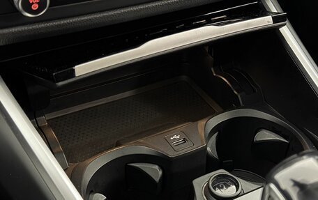 BMW 3 серия, 2020 год, 3 050 000 рублей, 18 фотография
