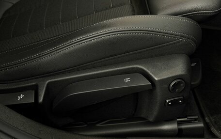 BMW 3 серия, 2020 год, 3 050 000 рублей, 23 фотография
