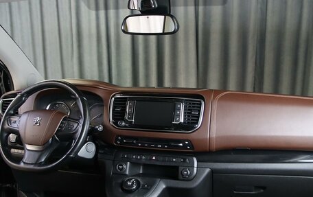 Peugeot Traveller I, 2018 год, 2 499 000 рублей, 5 фотография