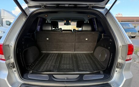 Jeep Grand Cherokee, 2012 год, 2 000 000 рублей, 12 фотография
