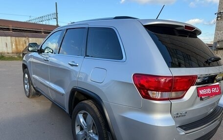 Jeep Grand Cherokee, 2012 год, 2 000 000 рублей, 2 фотография