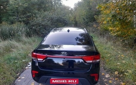 KIA Rio IV, 2018 год, 1 250 000 рублей, 8 фотография