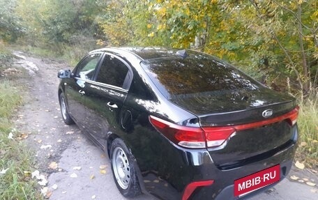 KIA Rio IV, 2018 год, 1 250 000 рублей, 7 фотография