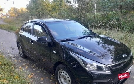KIA Rio IV, 2018 год, 1 250 000 рублей, 13 фотография