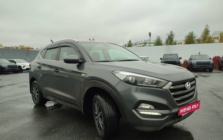 Hyundai Tucson III, 2018 год, 2 350 000 рублей, 2 фотография