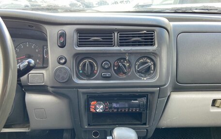 Mitsubishi Montero Sport, 2003 год, 333 000 рублей, 16 фотография