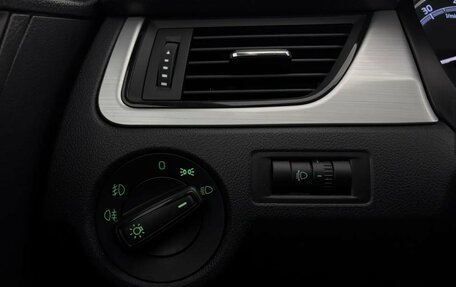 Skoda Rapid I, 2019 год, 1 200 000 рублей, 18 фотография