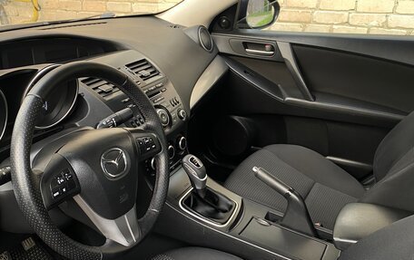 Mazda 3, 2011 год, 1 000 000 рублей, 13 фотография