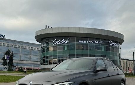BMW 3 серия, 2018 год, 3 000 000 рублей, 1 фотография
